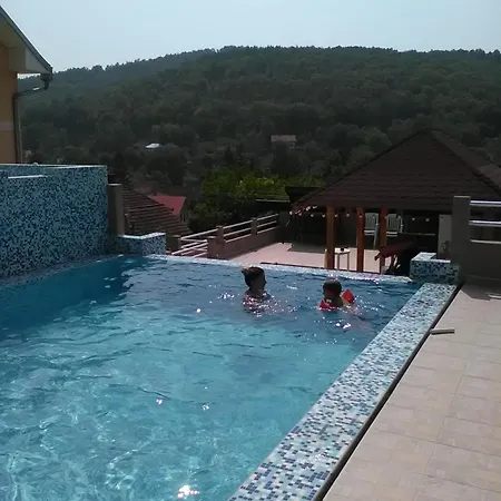 Paradis Dans La Pure Nature Josanica